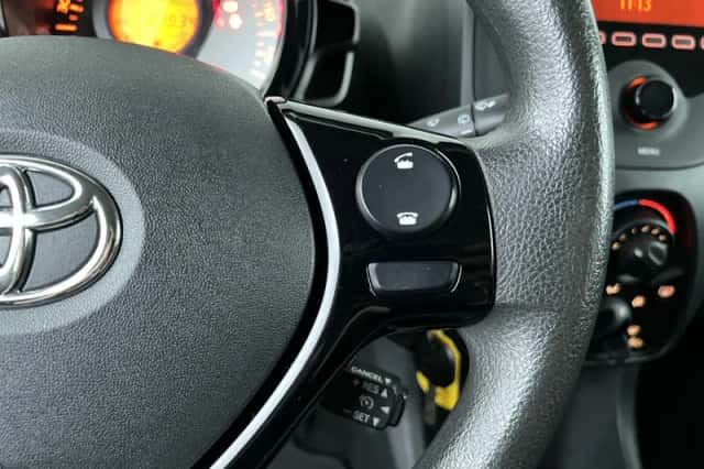 Toyota Aygo (2021) thumbnail 15
