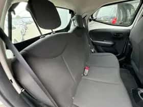 Toyota Aygo (2021) thumbnail 12