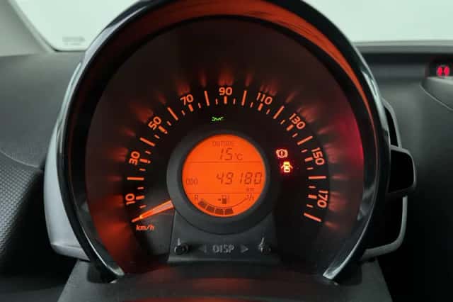 Toyota Aygo (2021) thumbnail 16