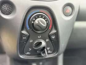 Toyota Aygo (2021) thumbnail 22