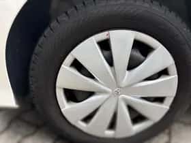 Toyota Aygo (2021) thumbnail 24