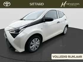 Toyota Aygo (2021) thumbnail 1