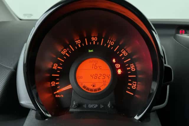 Toyota Aygo (2021) thumbnail 16