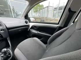 Toyota Aygo (2021) thumbnail 10