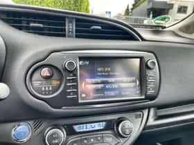 Toyota Yaris (2019) thumbnail 19