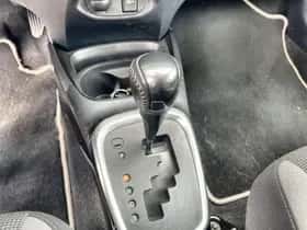 Toyota Yaris (2019) thumbnail 28