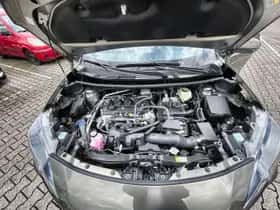 Toyota Yaris Cross (2024) thumbnail 17