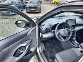 Toyota Yaris Cross (2024) thumbnail 9