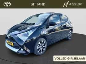 Toyota Aygo (2021) thumbnail 1