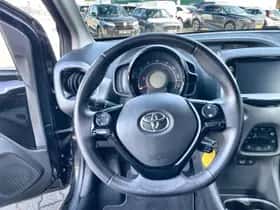 Toyota Aygo (2021) thumbnail 12