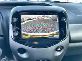 Toyota Aygo (2021) thumbnail 21