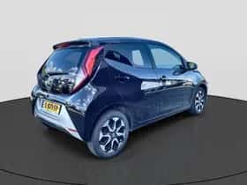 Toyota Aygo (2021) thumbnail 8