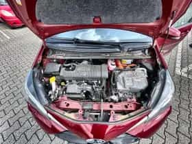 Toyota Yaris (2017) thumbnail 24