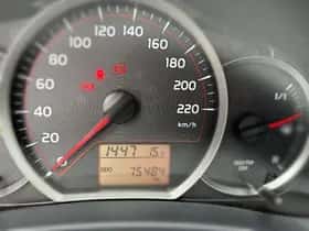 Toyota Yaris (2013) thumbnail 15