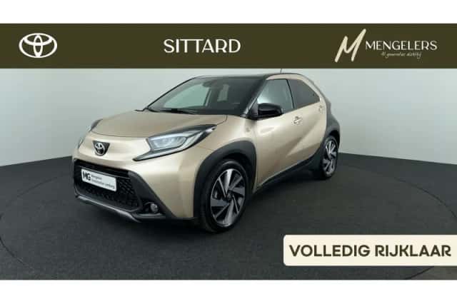 Toyota Aygo X (2022) thumbnail 1