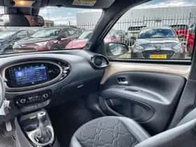 Toyota Aygo X (2022) thumbnail 11