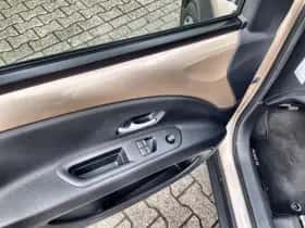 Toyota Aygo X (2022) thumbnail 22