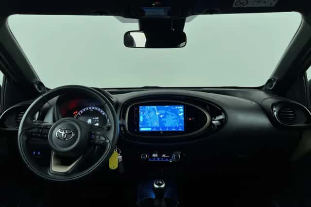 Toyota Aygo X (2022) thumbnail 25