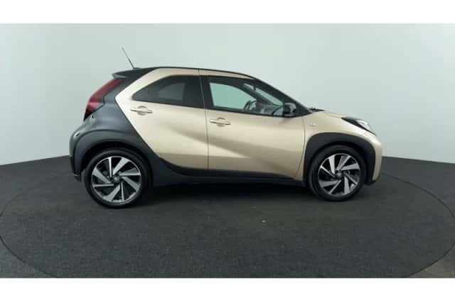 Toyota Aygo X (2022) thumbnail 6