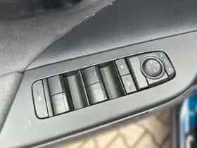 Toyota C-HR (2025) thumbnail 20