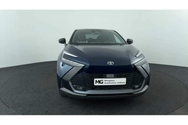 Toyota C-HR (2025) thumbnail 8