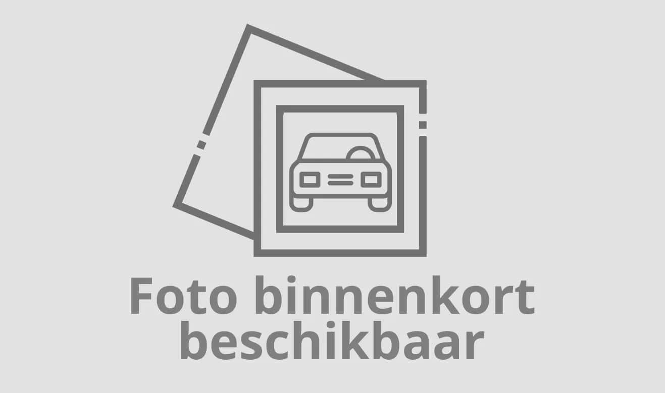 Toyota C-HR (2017) — foto 1