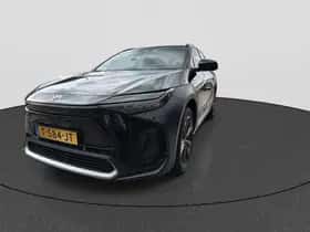 Toyota bZ4X (2023) thumbnail 4