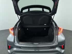 Toyota C-HR (2019) thumbnail 26