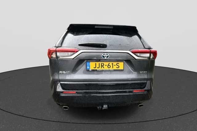 Toyota RAV4 (2025) thumbnail 7