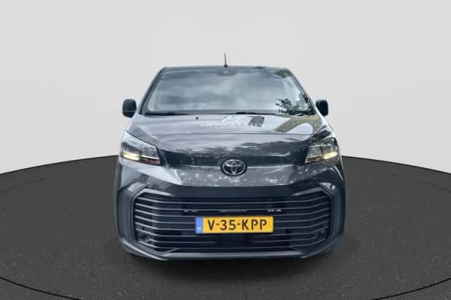 Toyota Proace (2024) thumbnail 2