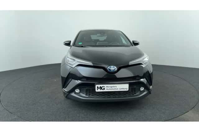 Toyota C-HR (2018) thumbnail 8