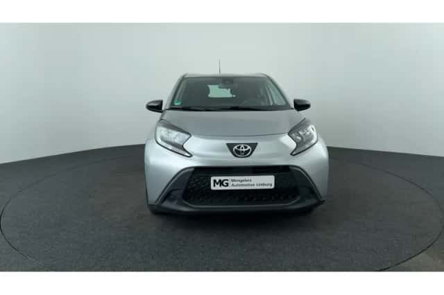 Toyota Aygo X (2022) thumbnail 8