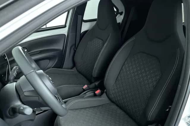 Toyota Aygo X (2024) thumbnail 11