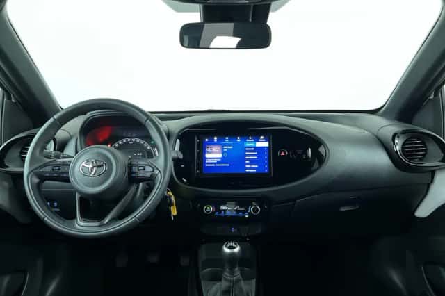 Toyota Aygo X (2024) thumbnail 24