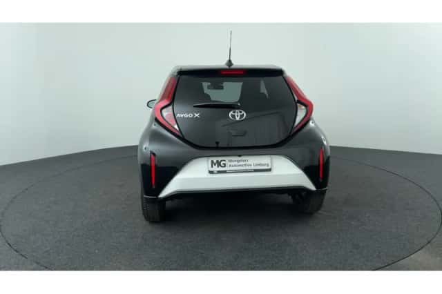 Toyota Aygo X (2024) thumbnail 4