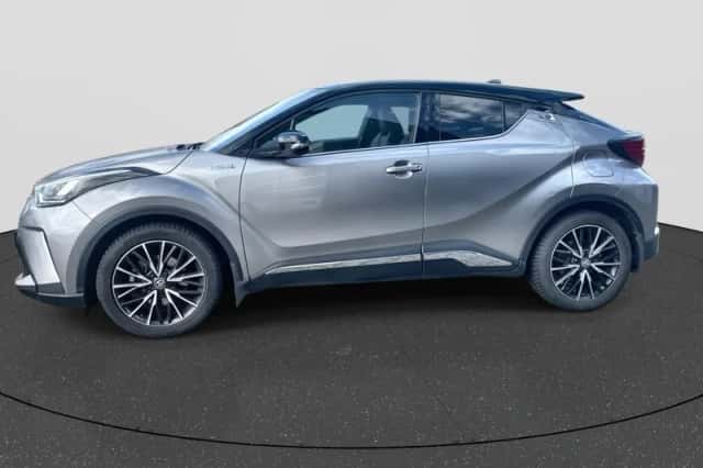 Toyota C-HR (2020) thumbnail 4