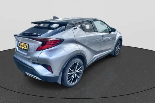 Toyota C-HR (2020) thumbnail 7