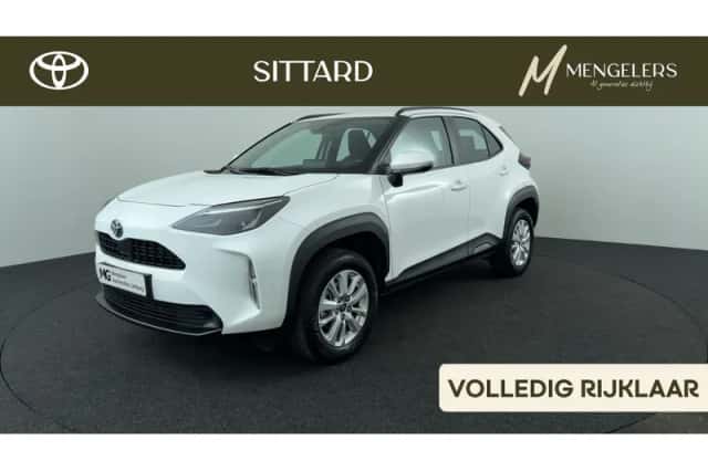 Toyota Yaris Cross (2023) thumbnail 1
