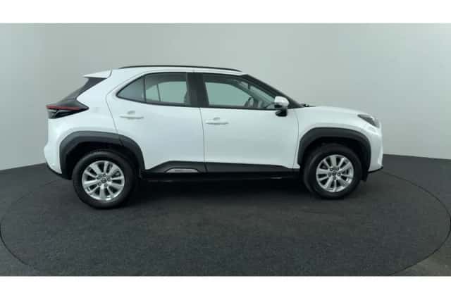Toyota Yaris Cross (2023) thumbnail 6