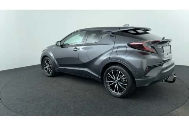 Toyota C-HR (2019) thumbnail 3