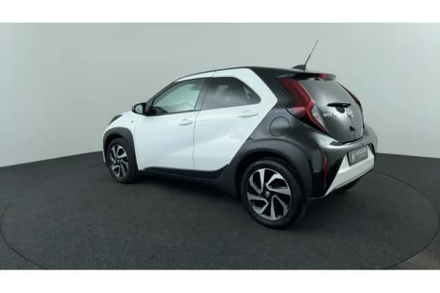 Toyota Aygo X (2023) thumbnail 3