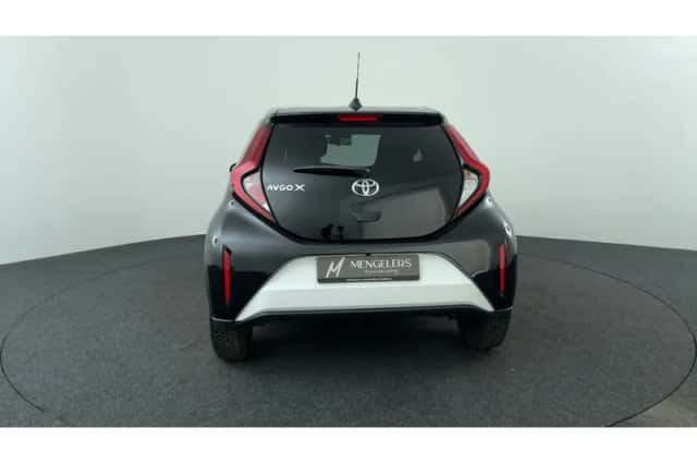 Toyota Aygo X (2023) thumbnail 4