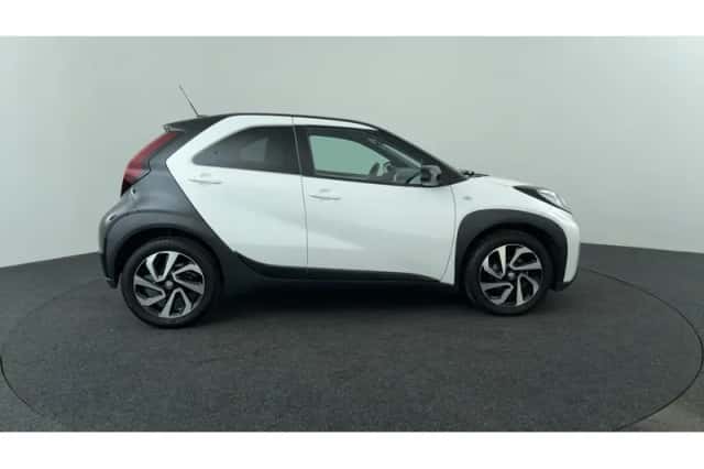 Toyota Aygo X (2023) thumbnail 6