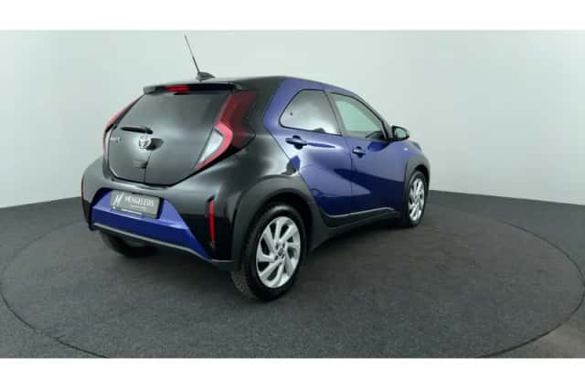 Toyota Aygo X (2022) thumbnail 5