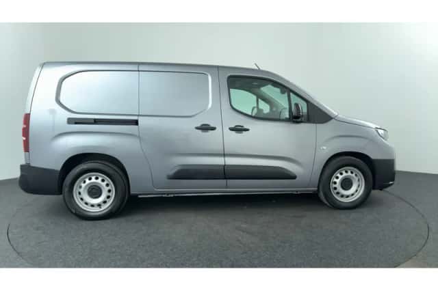 Toyota Proace (2024) thumbnail 6