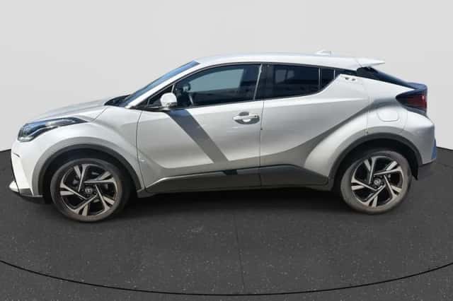 Toyota C-HR (2022) thumbnail 5