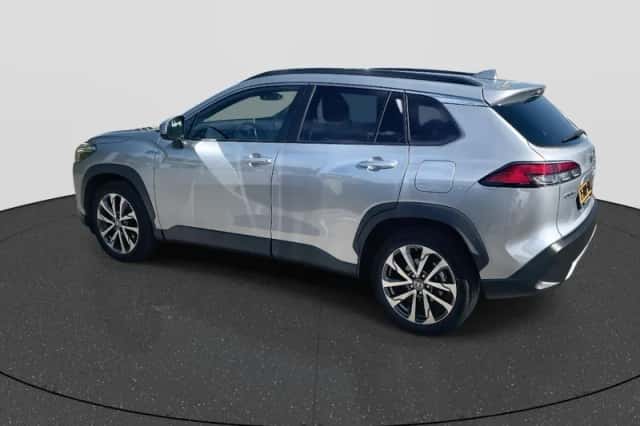 Toyota Corolla (2023) thumbnail 5