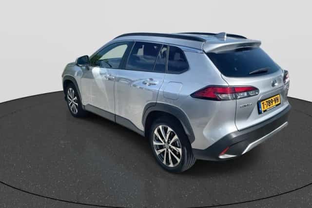 Toyota Corolla (2023) thumbnail 6