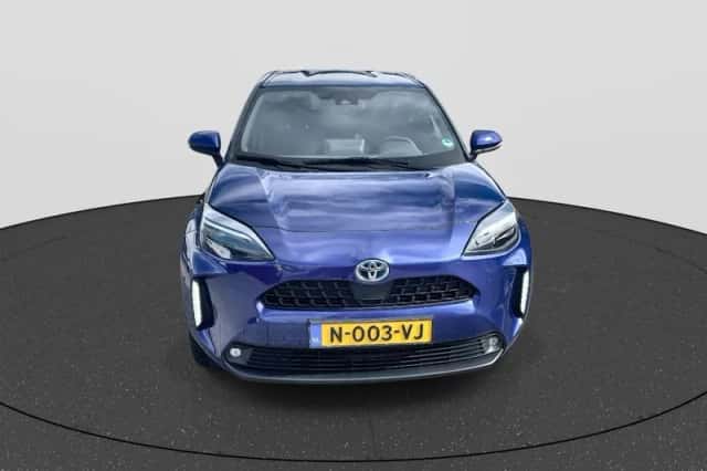 Toyota Yaris Cross (2022) thumbnail 3