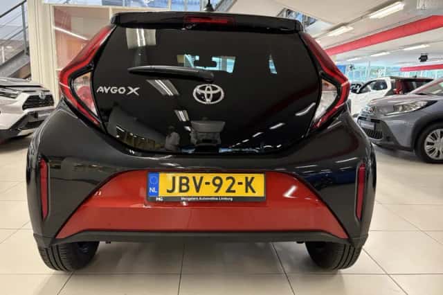 Toyota Aygo X (2024) thumbnail 3